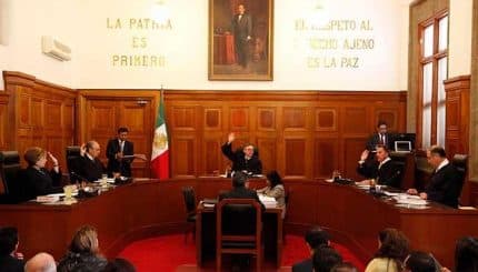 La interconexión, tarifa cero permite que los competidores de américa móvil no paguen por las llamadas que terminan en sus redes.